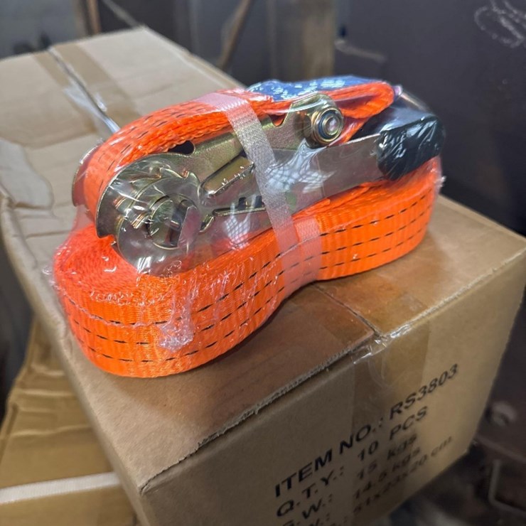 (10) New ZYM Co 1.5in x 27ft Ratchet Straps