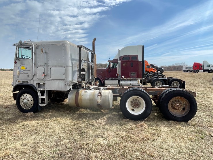 1982-caterpillar-3406-image-8