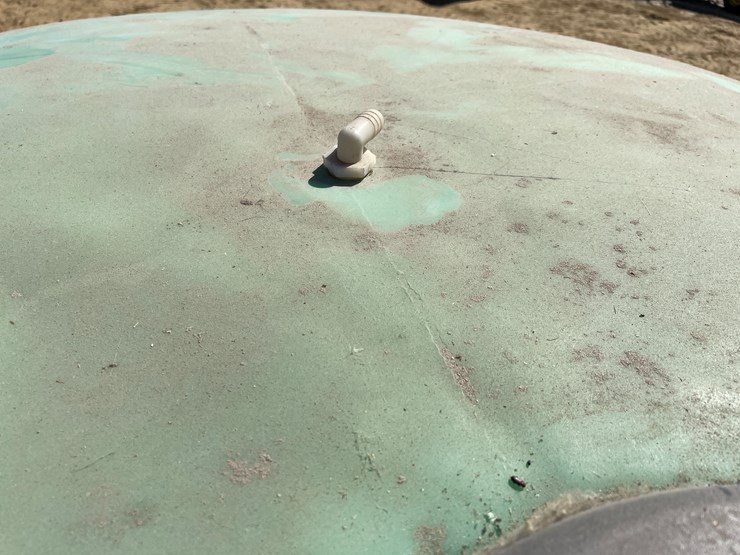 #3964-•-1,100-gallon-water-tank-image-7