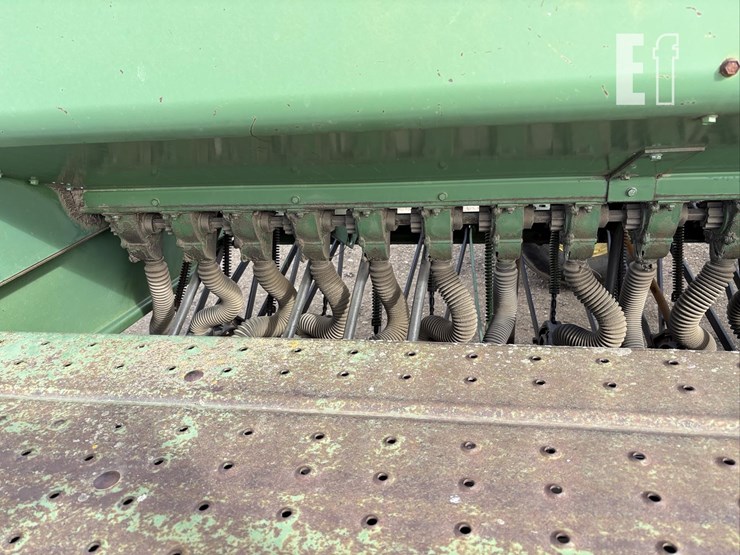 john-deere-9300-image-9