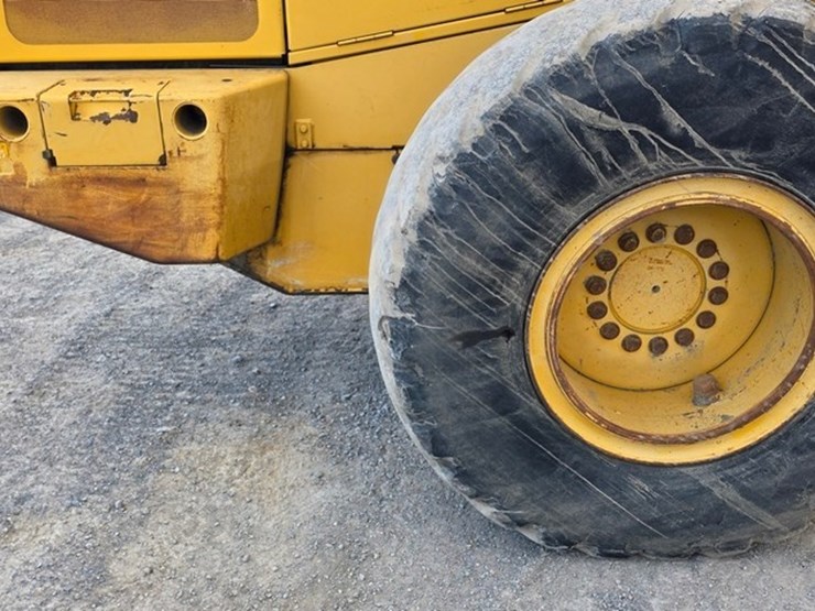 2006-deere-544j-image-29