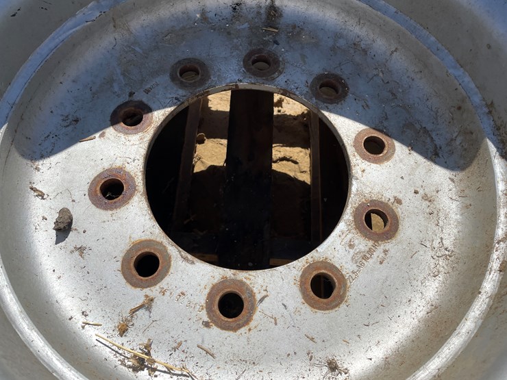 #3955-•-(2)-22.5-steel-semi-rims-image-6