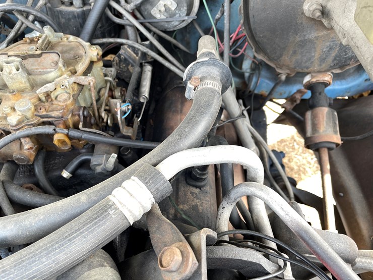 #192-•-1984-2-x-4-chevy-silverado-(has-wi-title)-image-18