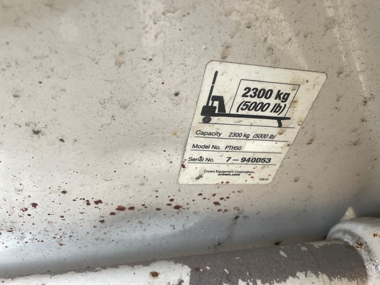 #3917-•-crown-5,000-lbs.-pallet-jack-image-7