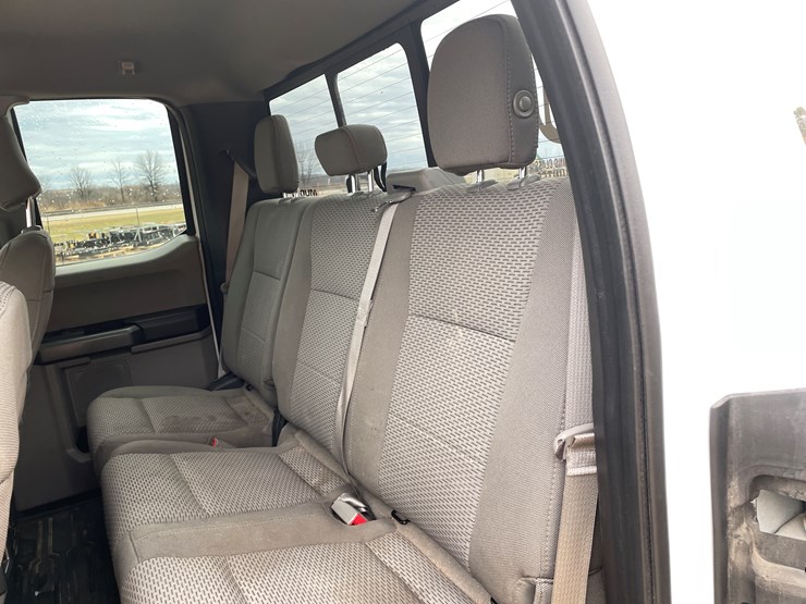 2018-ford-f150-image-52