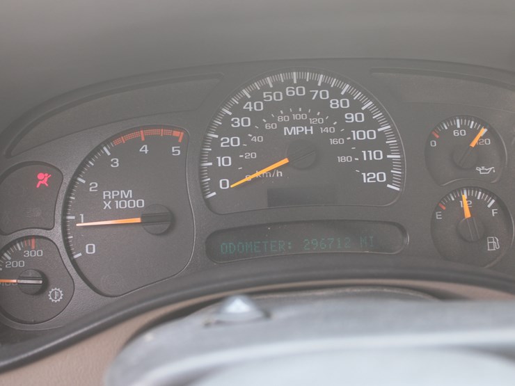 2005-chevrolet-2500-image-29