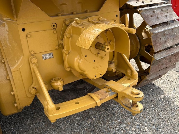 caterpillar-d4-image-14