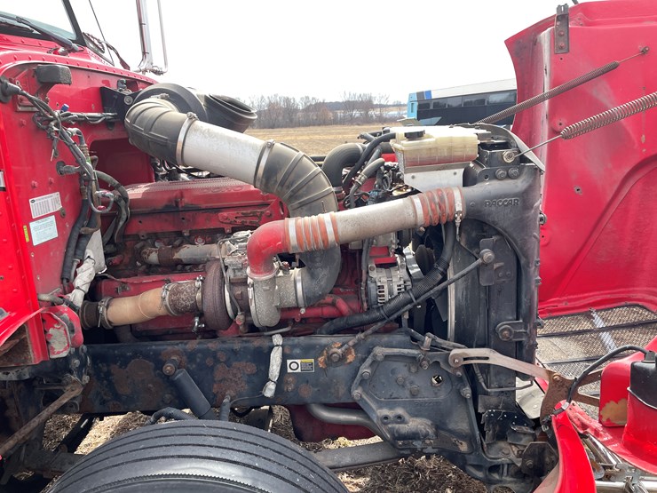 2008-peterbilt-386-image-52