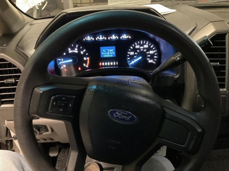 2017-ford-f250-image-16