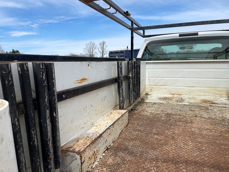 2008-ford-f550-image-26