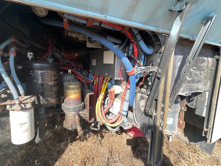 #166-•-2007-gillig-passenger-bus-(has-wi-title)-image-14