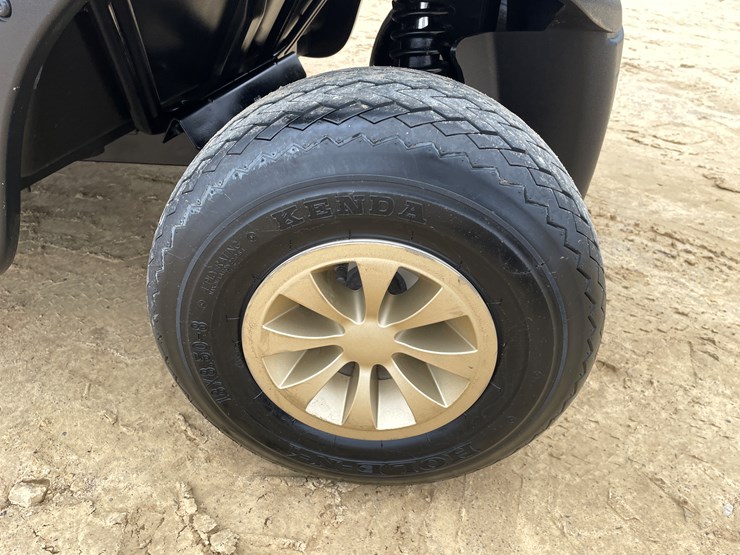 #605-•-ez-go-rxv-electric-golf-cart-image-45