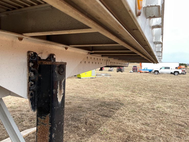 #153-•-2006-reitnouer-48'-aluminum-semi-truck-deck-over-trailer-(has-wi-title)-image-27