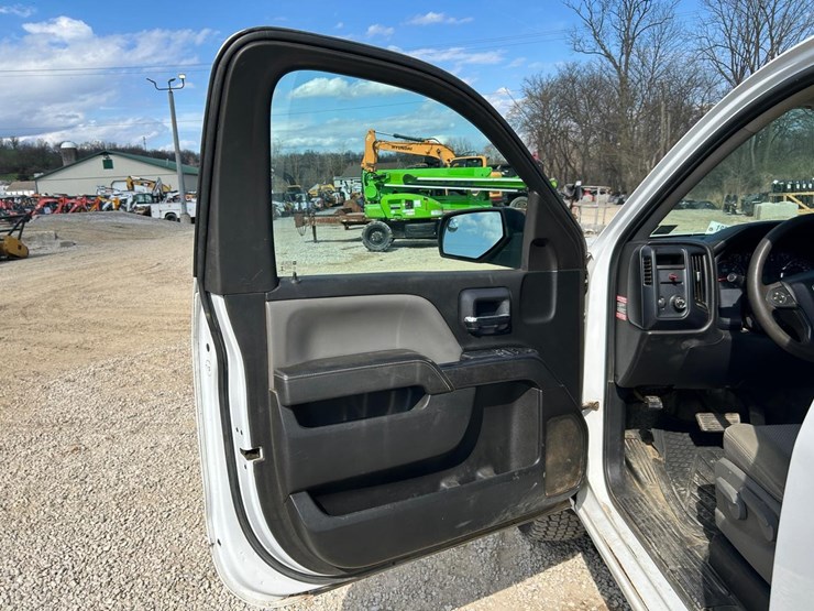 2015-gmc-sierra-1500-image-18