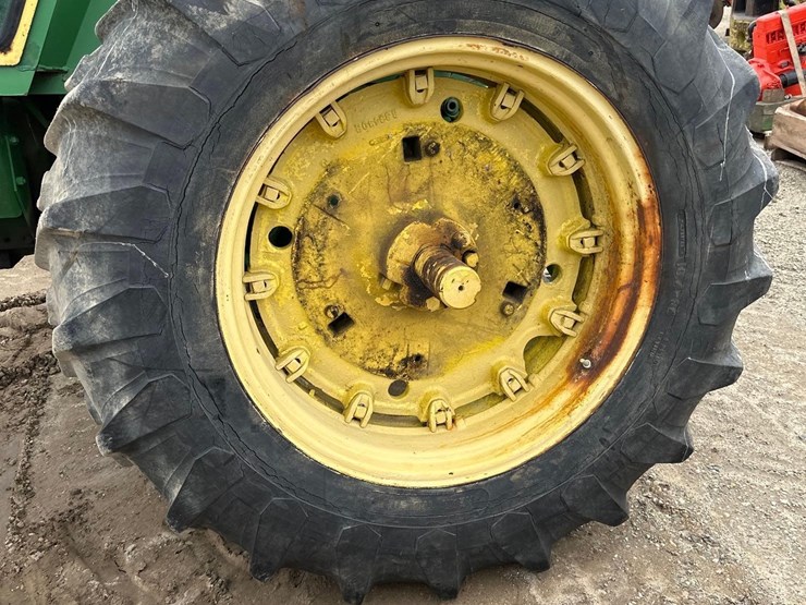 john-deere-4020-image-6