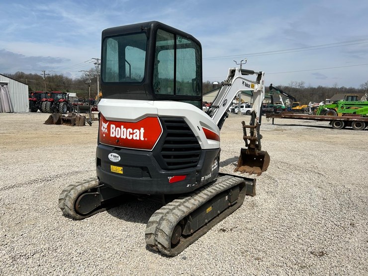2021-bobcat-e35-image-4
