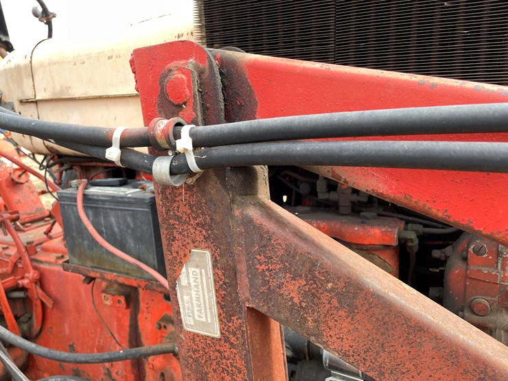 #175-•-case-830-diesel-tractor-image-25