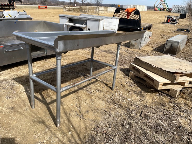 #3972-•-stainless-steel-prep-table-image-6