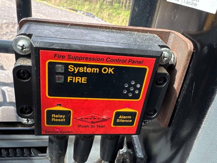 2022-caterpillar-982m-image-36