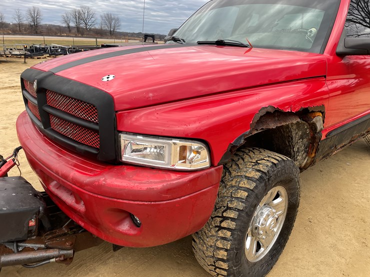 2001-dodge-ram-2500-image-9