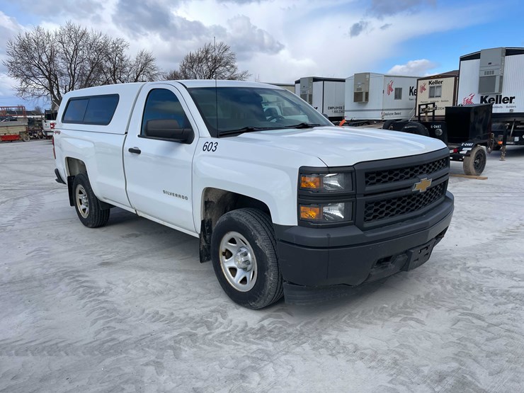 2015-chevrolet-1500-image-3