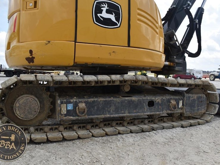 2021-deere-85g-image-42