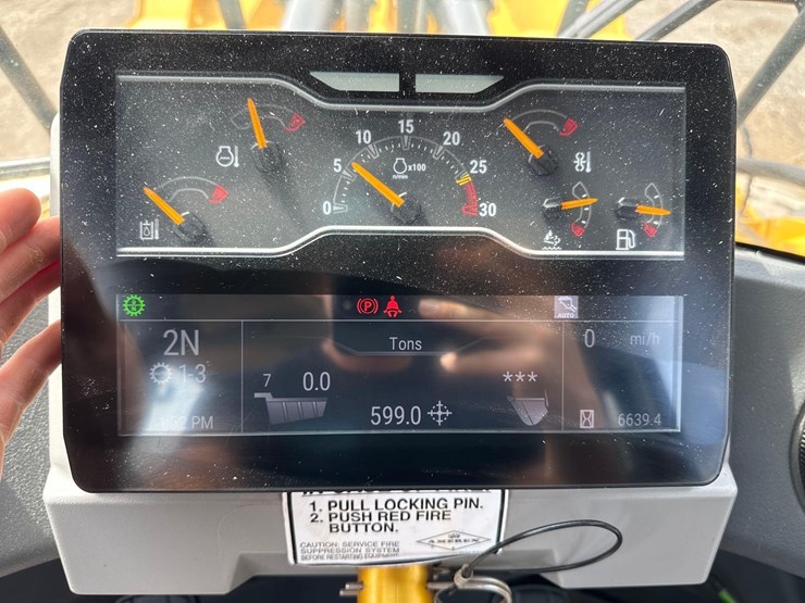 2022-caterpillar-982m-image-30