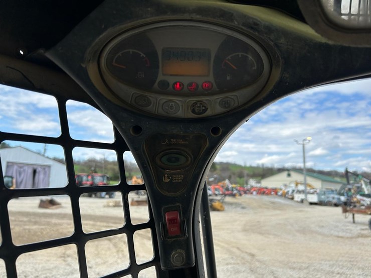 bobcat-t550-image-24