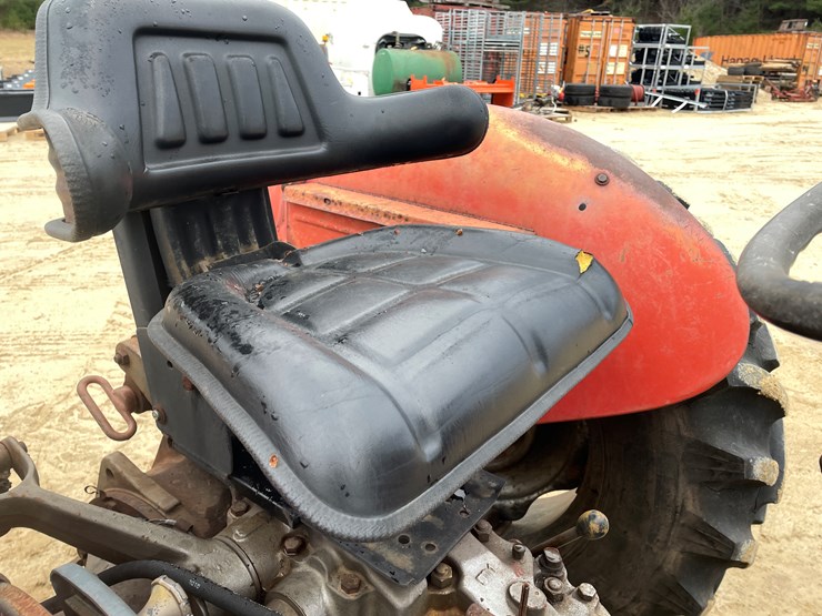 massey-ferguson-230-image-58