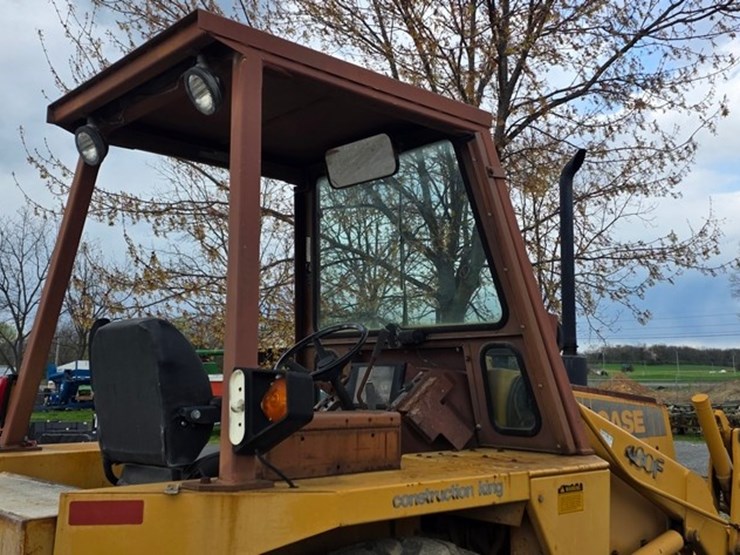 1990-case-480f-image-21