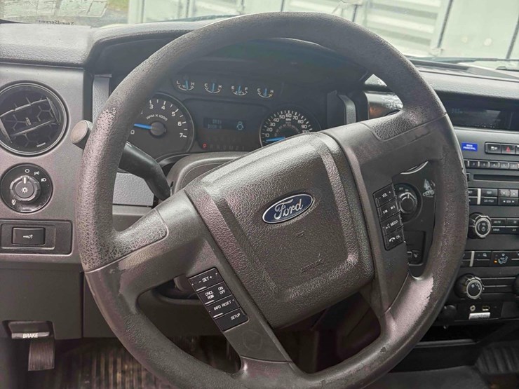 2014-ford-f150-image-12