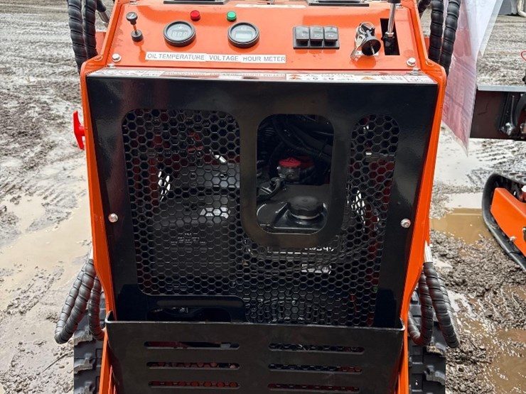 new-sdlool-co-stand-on-mini-skidloader-model-sl36c-image-4