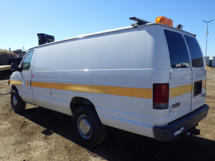 2006-ford-econoline-350-image-5