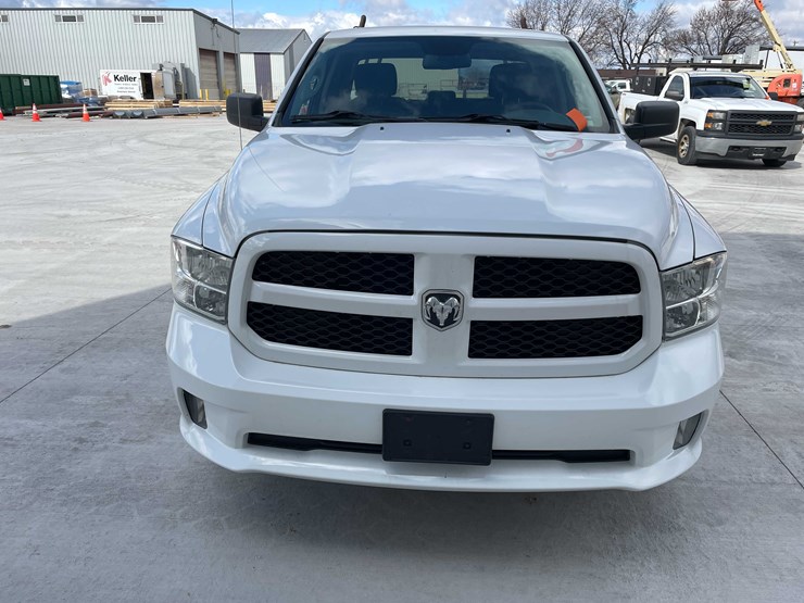 2017-dodge-1500-image-2