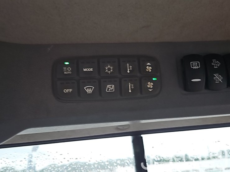 doosan-dl220-image-29