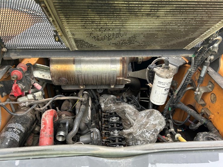 2017-case-sr270b-image-14