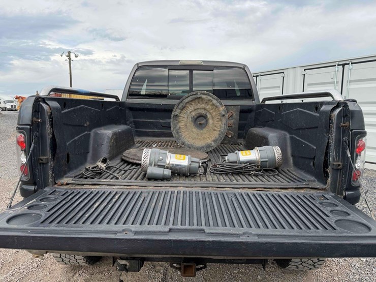 2002-dodge-ram-2500-image-13