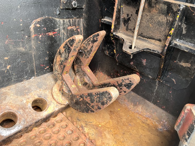 1989-peterbilt-379-image-45