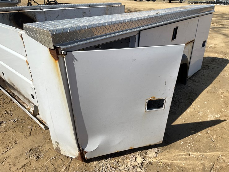 #3969-•-utility-truck-bed-image-23