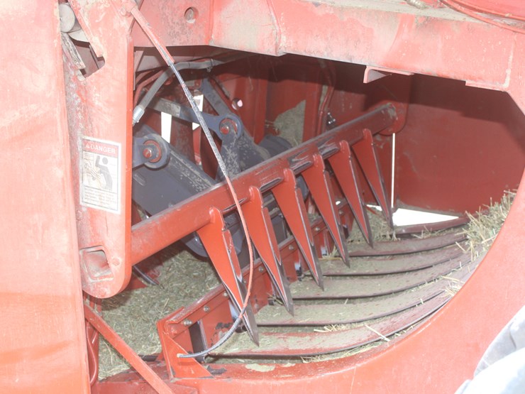 hesston-4910-image-32