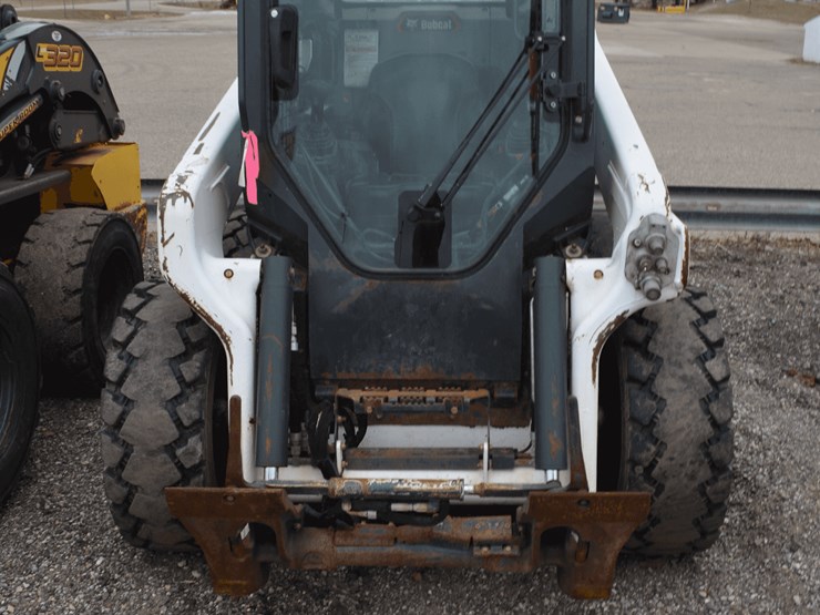 2023-bobcat-s62-image-3