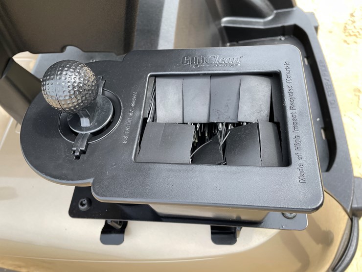 #606-•-ez-go-rxv-30-electric-golf-cart-image-26