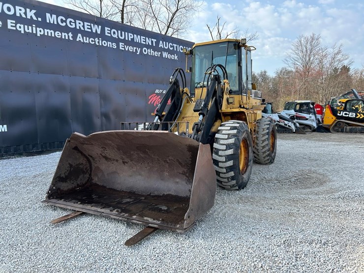 caterpillar-it28f-image-8