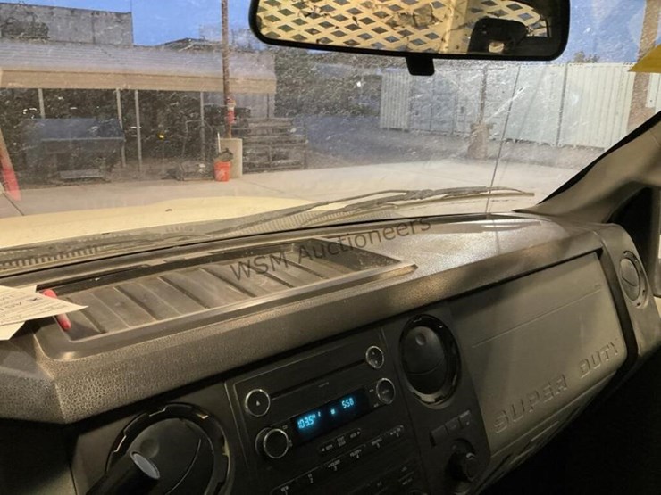 2014-ford-f350-image-18