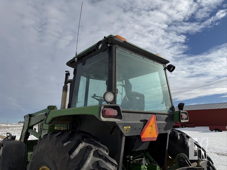 1987-john-deere-4250-image-7