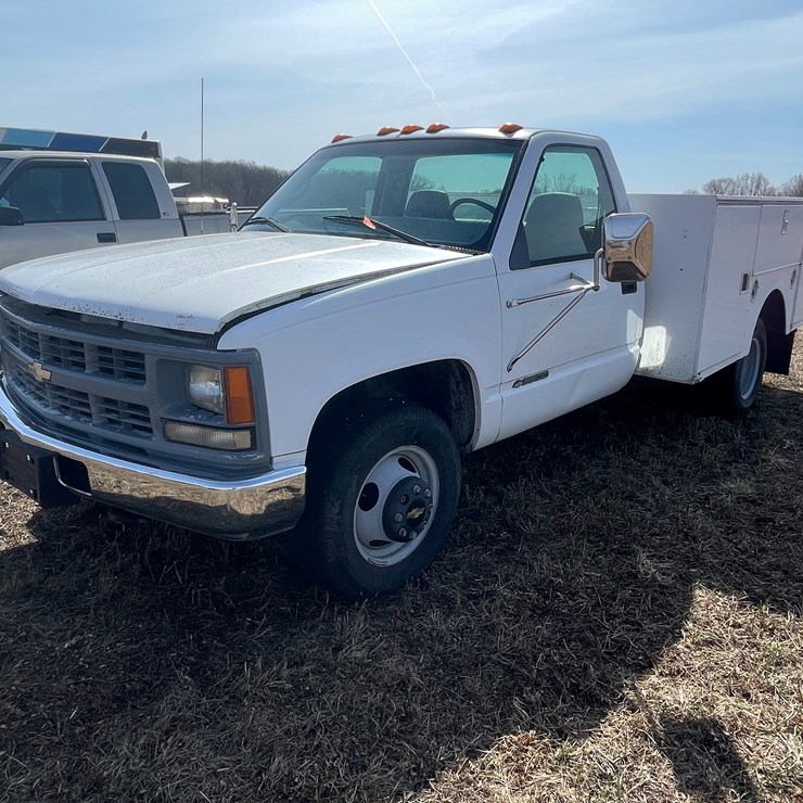 1999 CHEVROLET 3500
