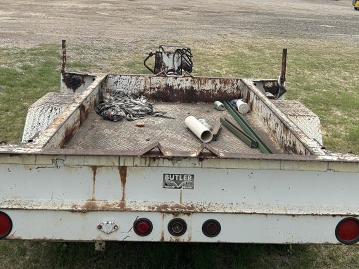 1996-butler-pole-image-11