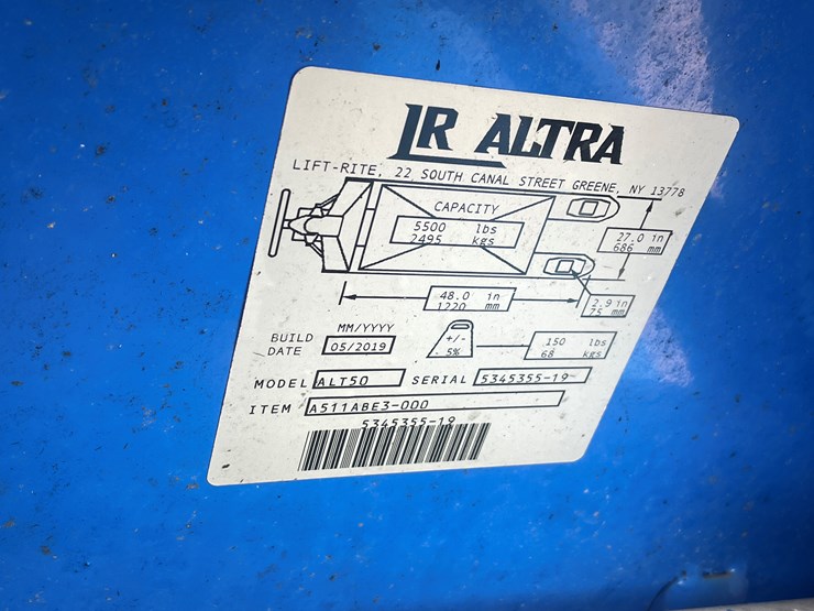 #3919-•-(3)-lift-rite-5,500-lbs.-pallet-jacks-image-10