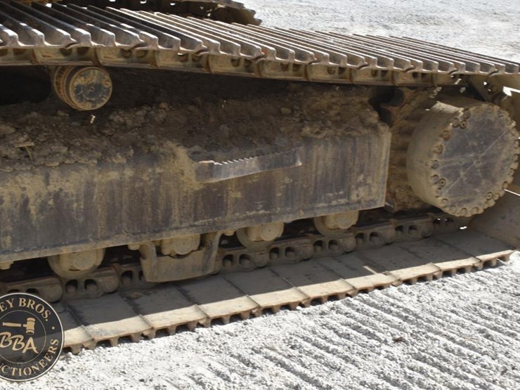 2013-komatsu-pc360-lc-10-image-44