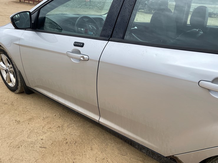 #505-•-2014-ford-focus-se-(has-wi-rebuilt-title)-image-26